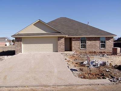 1st image of 378 Fernwood Dr