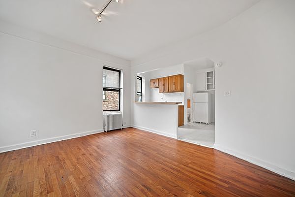 1st image of 203 W 103rd St APT 6A