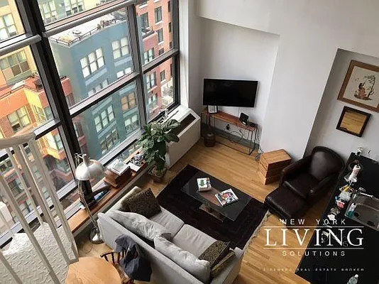 Rented by NY Living Solutions | media 19