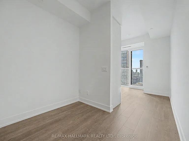 308 Jarvis St #2801 — Photo 11