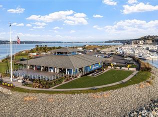 5401 Yacht Club Rd UNIT B-214, Tacoma, WA 98407