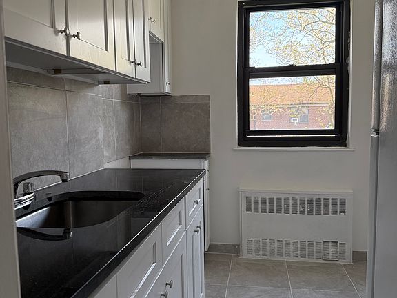 3rd image of 196-71 69th Ave #2
