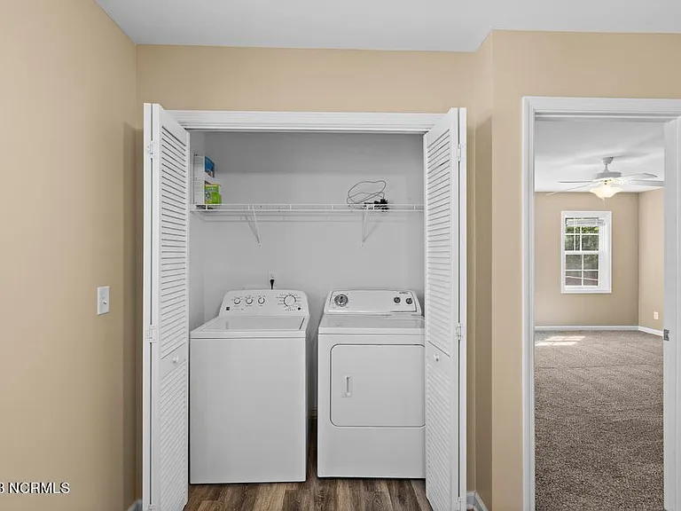 123 James Ave #A — Photo 13