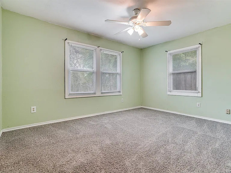 4022 Baker Ave — Photo 9
