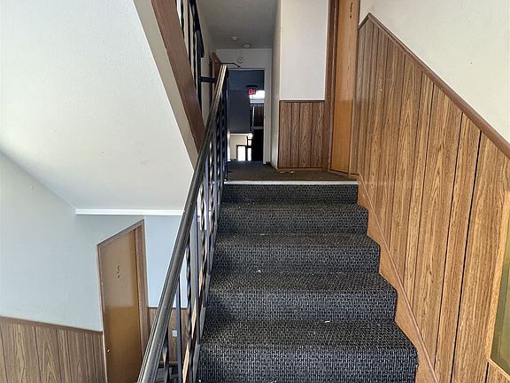 424 - Staircase