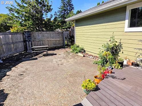 3rd image of 1304 Ocean Ct