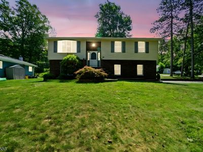 30 Lakeshore Dr, Highland Lakes, NJ, 07422
