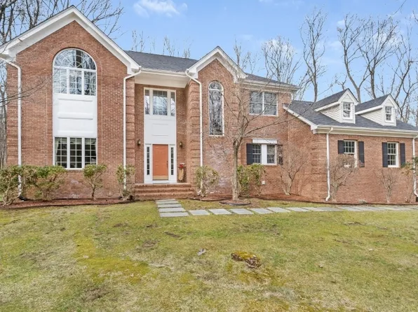 10 JAMES TRL., Washington Twp., NJ 07853