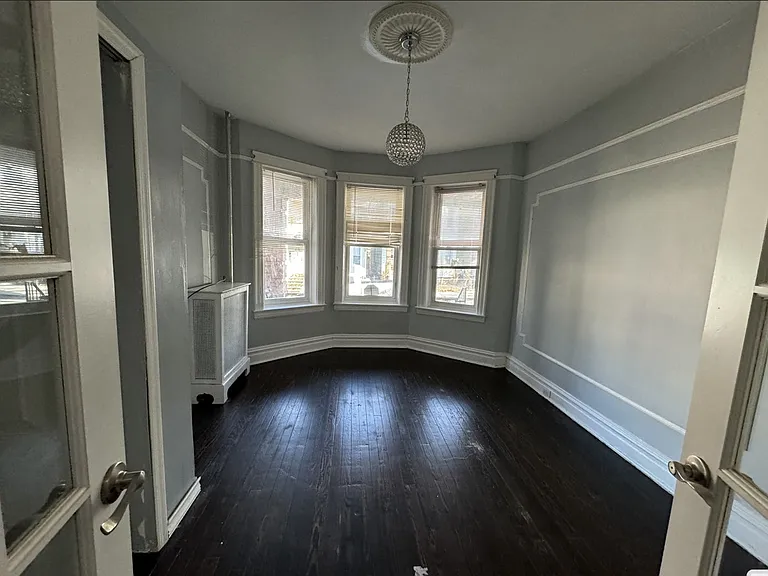 211 Grant Ave #2 — Photo 5