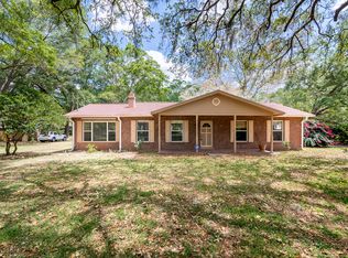 17405 Hanna Rd, Lutz, FL 33549