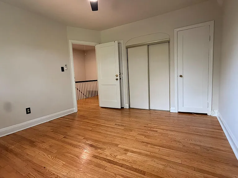 909 E Lake Ave #2 — Photo 6