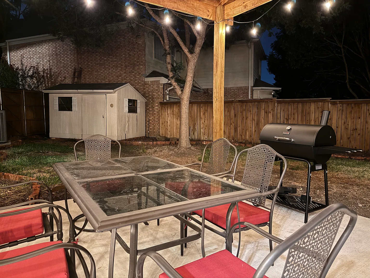 3 bed, 2.5 bath, 2753 sqft, $8,500 — Photo 3