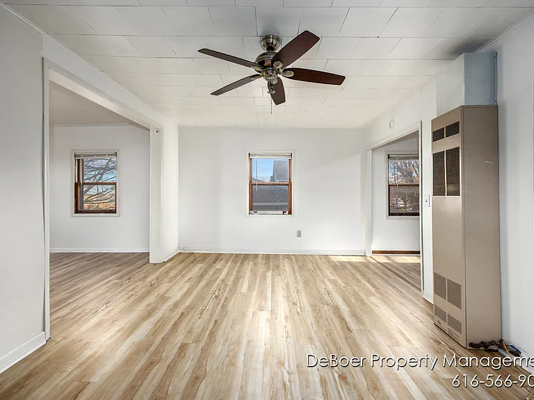 1621 Lakeshore Dr #2 — Photo 14