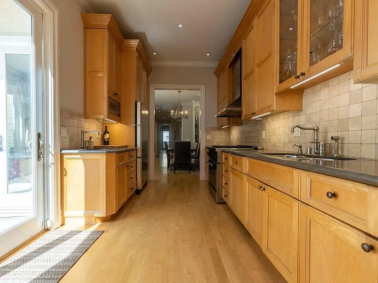 140 Arguello Blvd #A — Photo 31