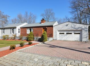 85 Mountain Rd, Irvington, NY 10533