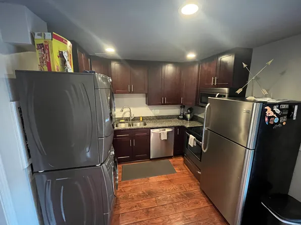 1800 Berryhill Rd, Charlotte, NC