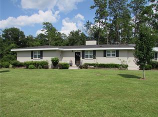 1300 Stanton Ave, Waycross, GA 31503