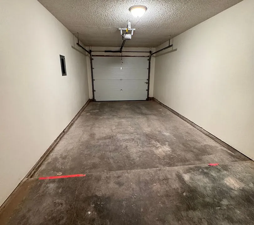2406B N Grand Blvd #239