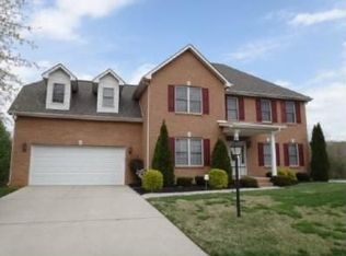 3426 Bridlebrooke Dr, Knoxville, TN 37938