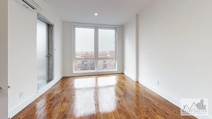 Rented by Metro Garden Realty NYC | media 39