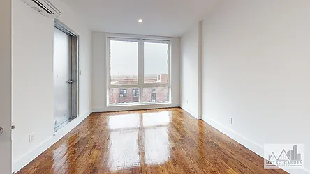 Rented by Metro Garden Realty NYC