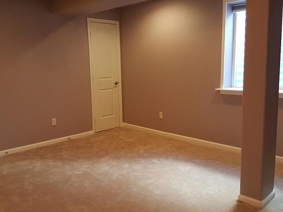 5th image of 21309 E 50th Ave #Basement