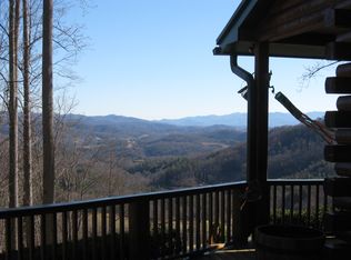 961 Cottonwood Dr, Marshall, NC 28753