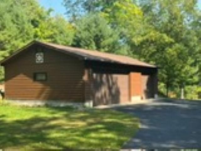 2nd image of 5764 Point O Pines Rd