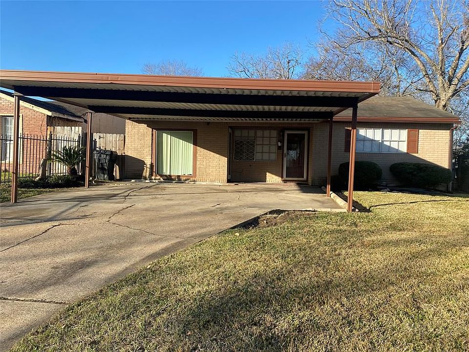 1st image of 4139 Holloway Dr