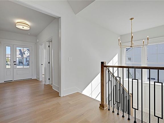 4th image of 13411 W 174th Ter