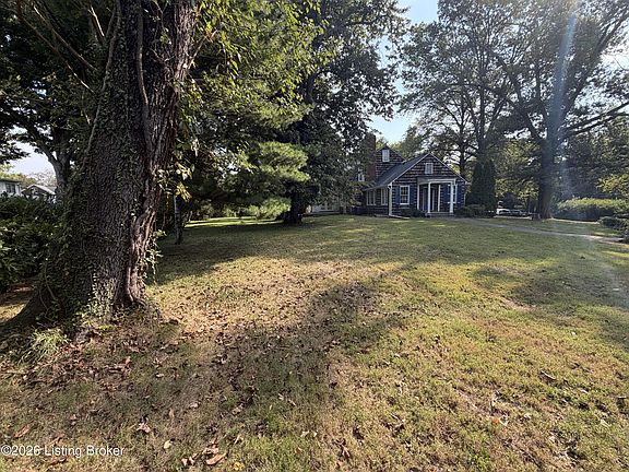 4th image of 4103 Brownsboro Rd