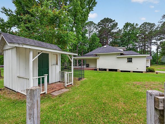 4th image of 8402 Springridge Texas Line Rd