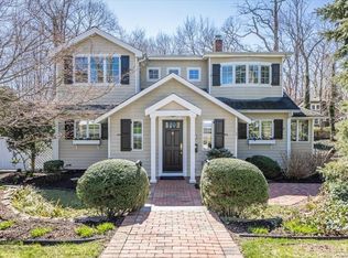 6 Annetta Ave, Northport, NY 11768
