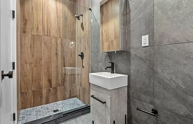 Rented by Compass | media 3