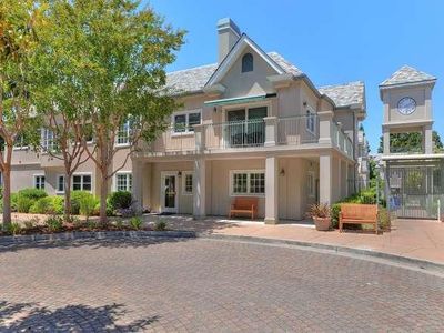 1 W Edith Ave APT B110, Los Altos, CA, 94022