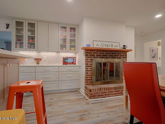 5th image of 1304 Park Drive