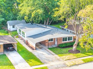 17212 Hawthorne Dr, East Hazel Crest, IL 60429