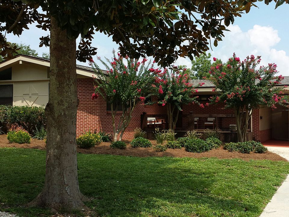 1st image of 128 Loruna Dr