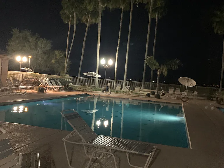 Oakwood lap pool open until 10pm