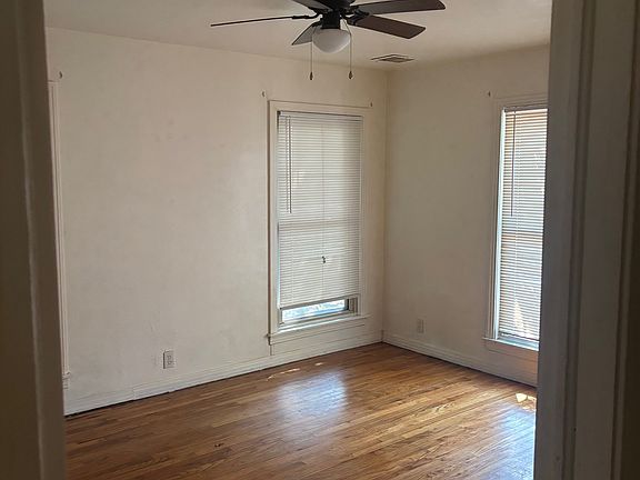 4th image of 908 S Dixon St