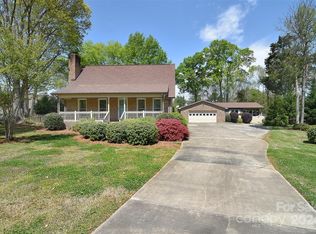 6287 Spring Court Ln, Harrisburg, NC 28075