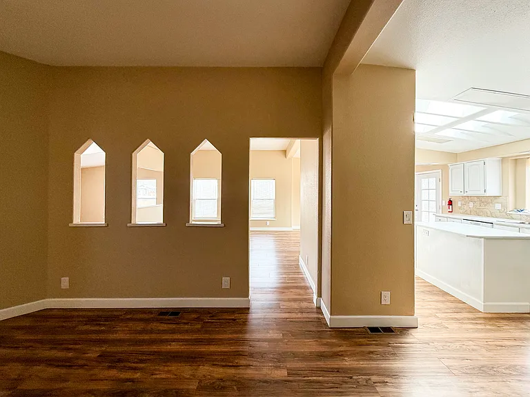 6477 Boulder Way — Photo 10