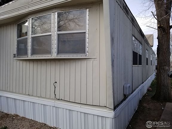 2nd image of 2700 W C St