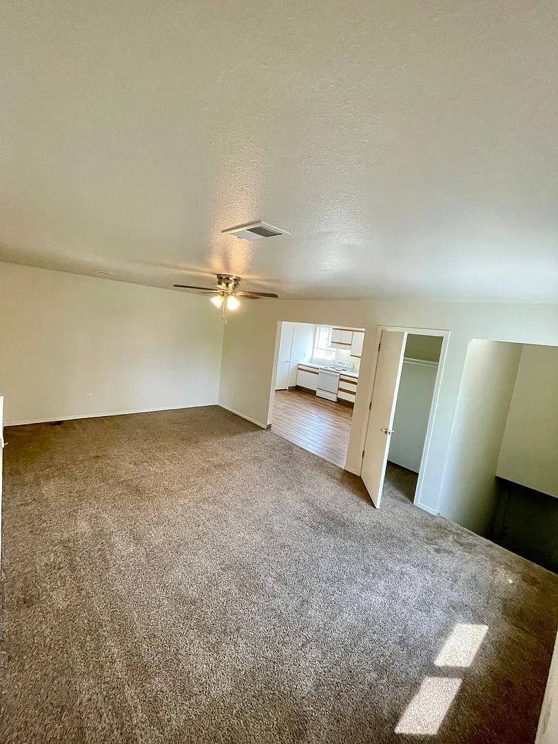 1443 Centennial Drive — Photo 2