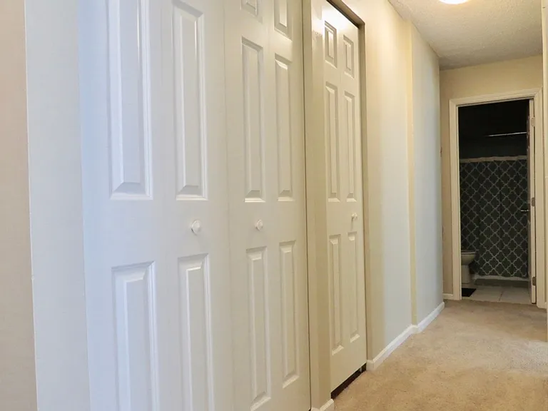 View Pointe Apartments — Photo 26