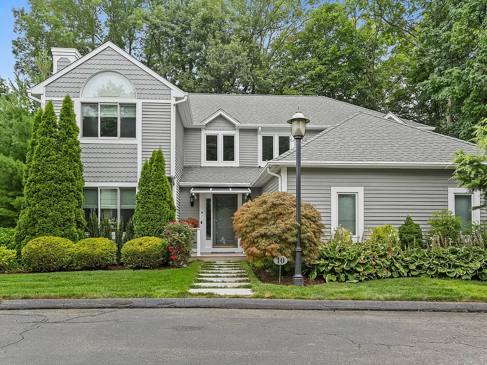 10 Cannon Brook Ln #10