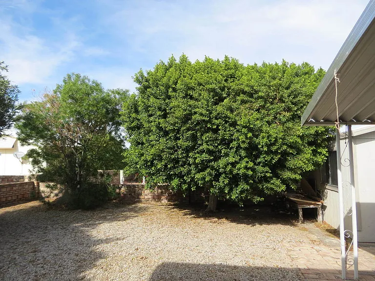 13614 E 44th Dr — Photo 3
