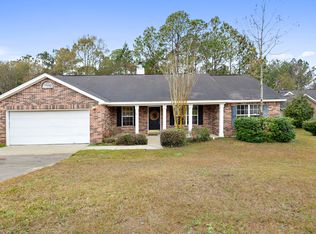 6517 Shoshonee Dr, Ocean Springs, MS 39564