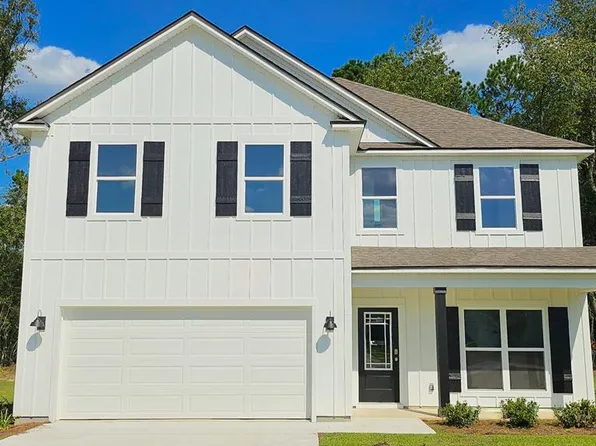 4021 Ashbourne Dr, Hahira, GA 31632