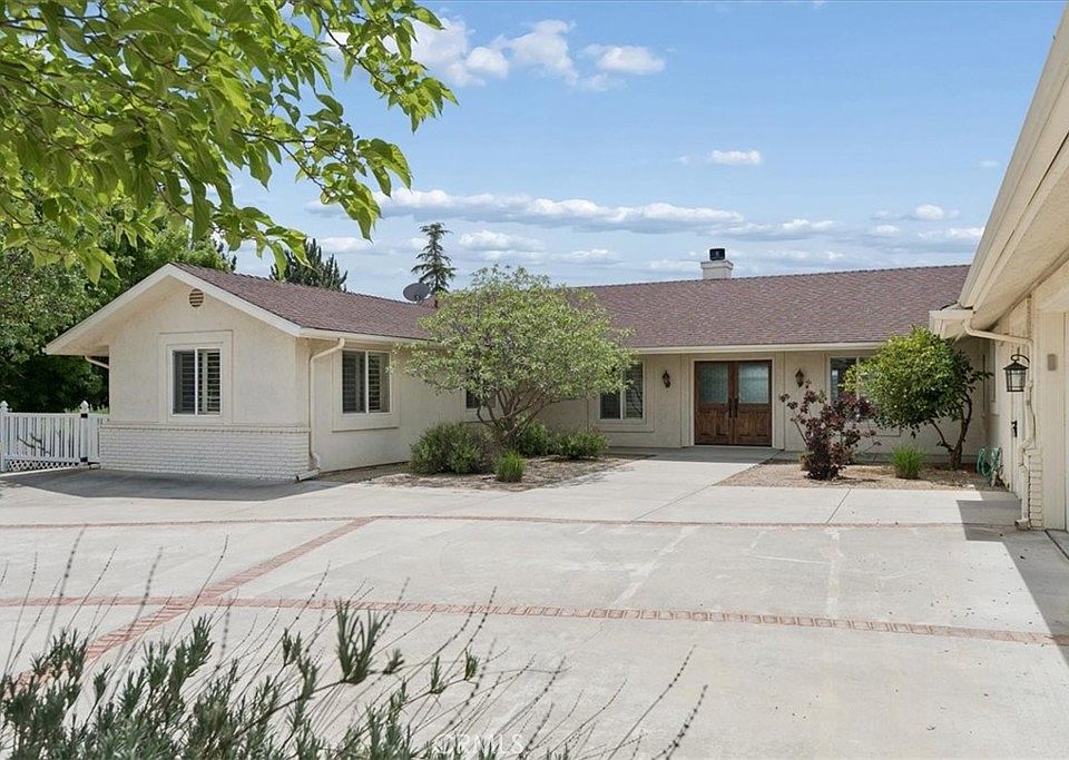 1st image of 5565 High Ridge Rd